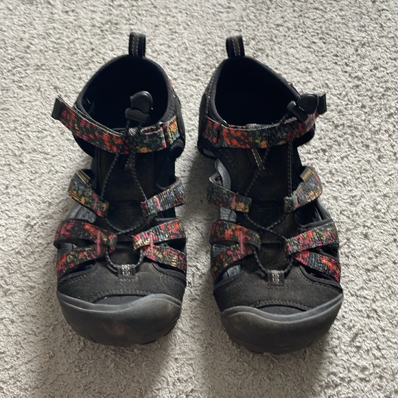 Excellent condition KEEN sport sandals - Picture 2 of 5